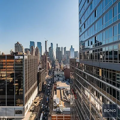 Rented by Bond New York | media 13