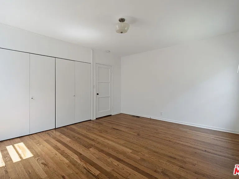 1229 Smithwood Dr #1/2 — Photo 15