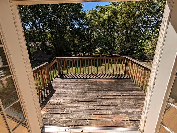 Walk out deck