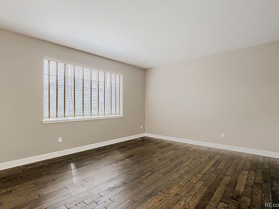 4th image of 12672 Glencoe Street