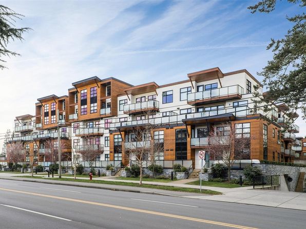4000 Shelbourne St #203, Saanich, BC V8N 0B6