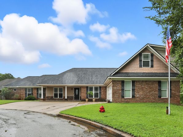 131 Lee Road 2135