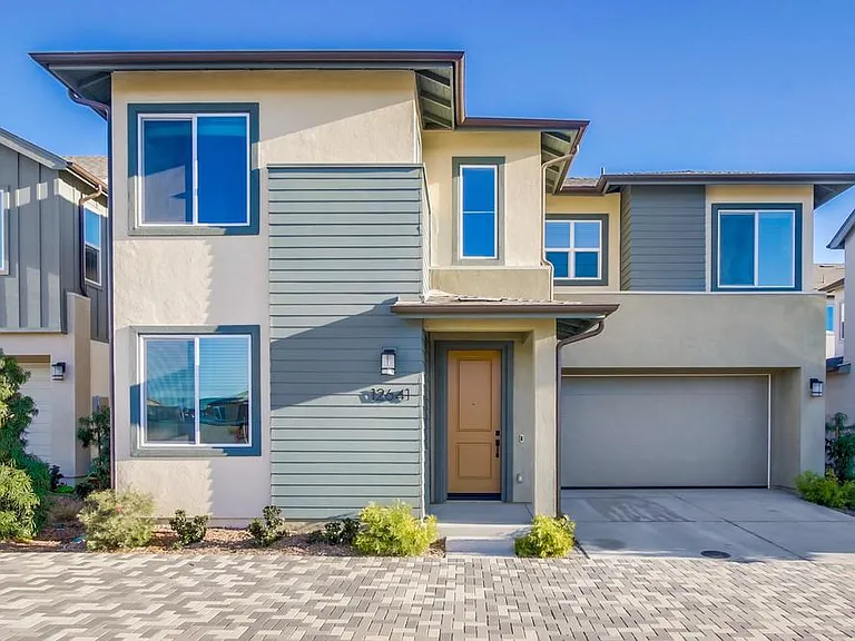 12641 Stella Ln — Photo 1