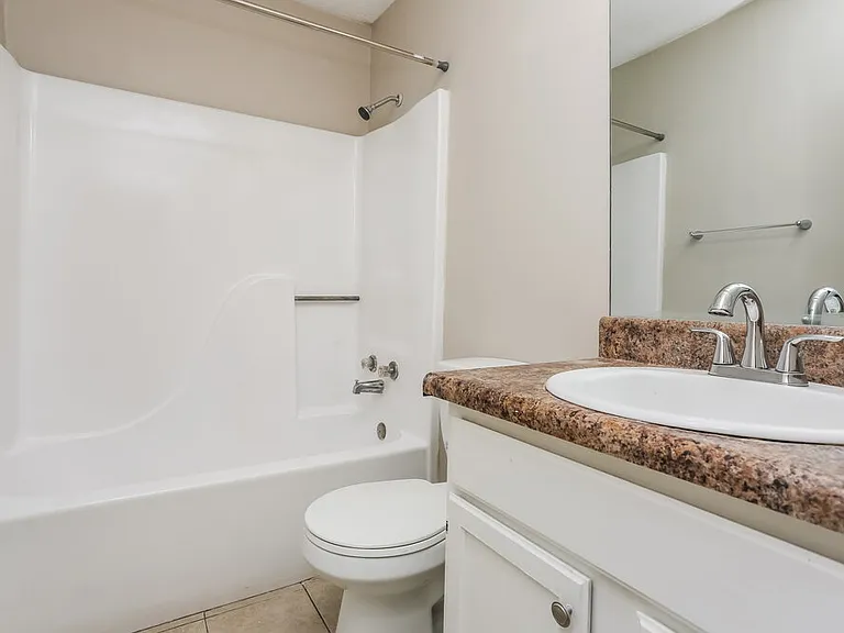 5453 Fox Valley Ln — Photo 17