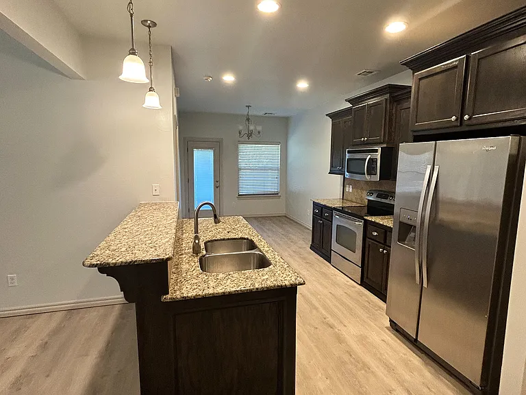 12021 Jadesdale Cir — Photo 4
