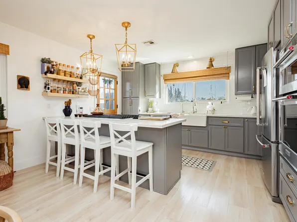 (undisclosed Address), Las Vegas, NV 89102