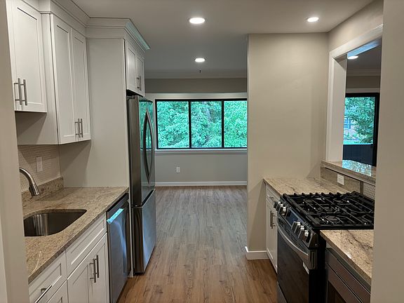 Gorgeous, new kitchen