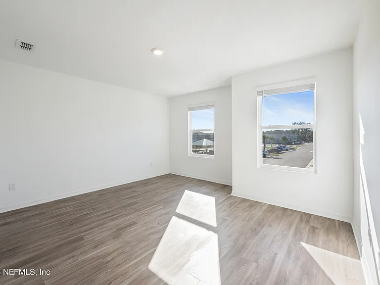 66 Pamplona Dr — Photo 16