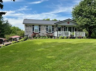 550 W Water Tower Rd, Salem, IN 47167