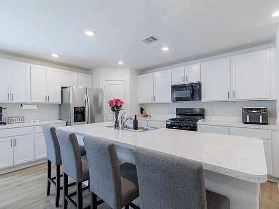 5th image of 3343 Avary River Ln
