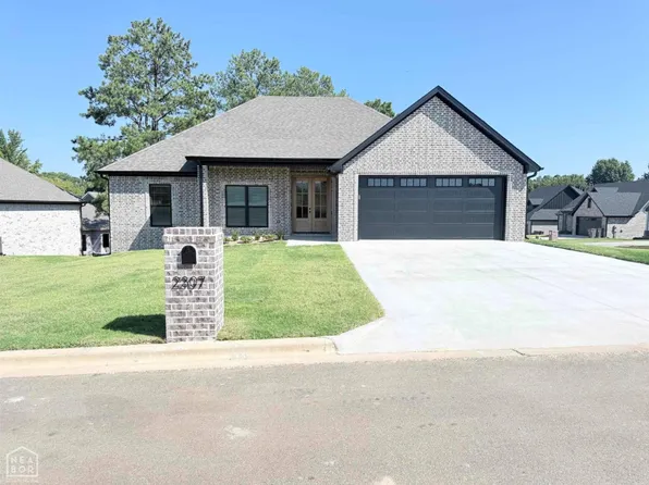 2307 Summit Ridge Trl, Paragould, AR 72450