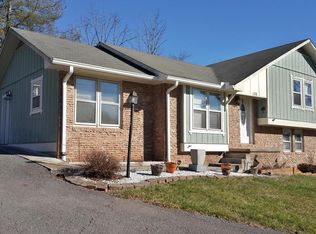 136 Circle Dr, Ronceverte, WV 24970