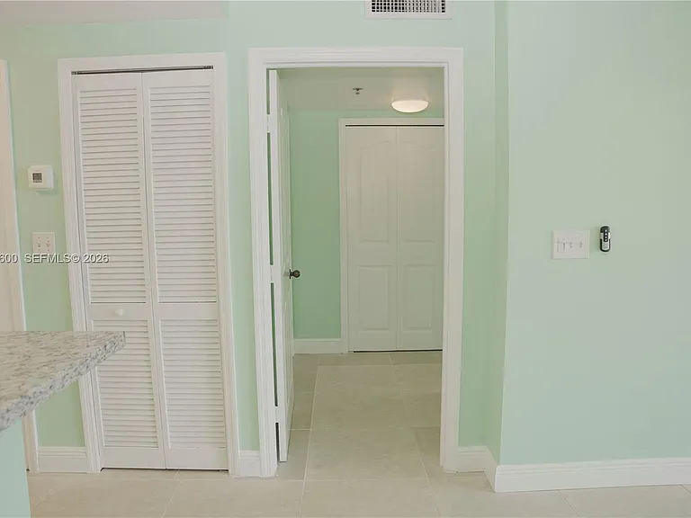 2665 SW 37th Ave #405 — Photo 14