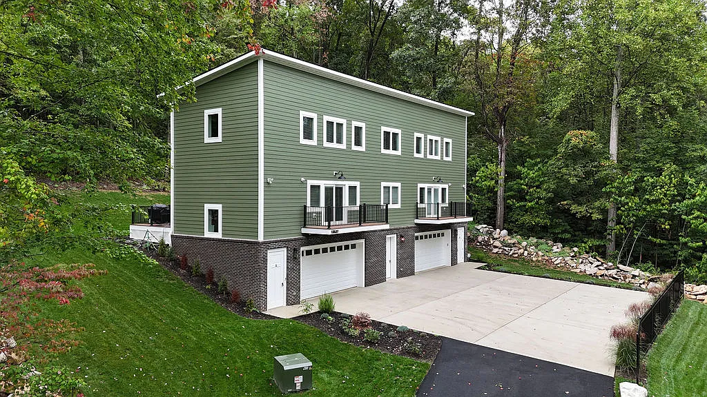 1 bed, 1.5 bath, 1500 sqft, $3,000 — Photo 1