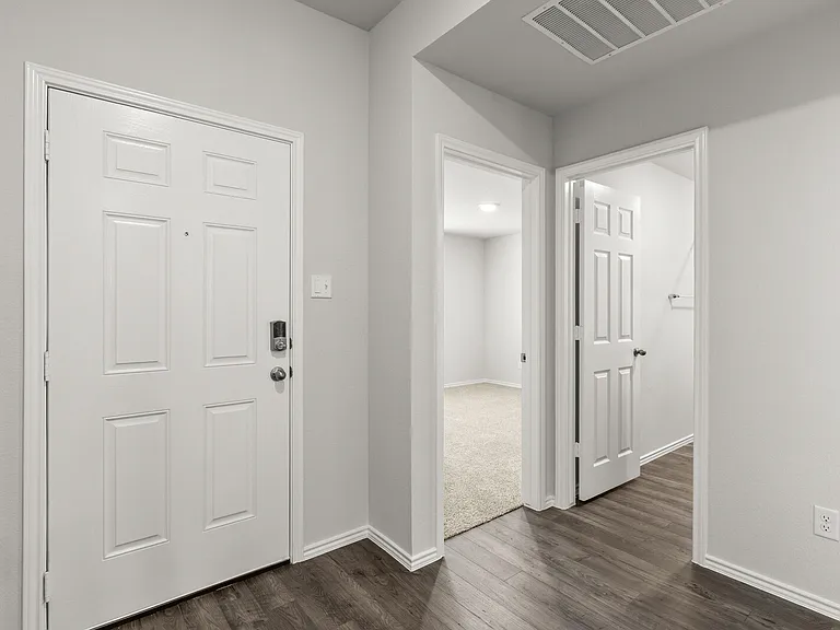 10201 Altair Dr — Photo 11
