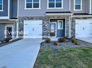 2140 Willow Glen Dr, Graham, NC 27253