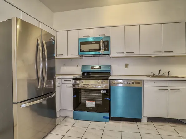 75 Liberty Avenue image 1 of 31