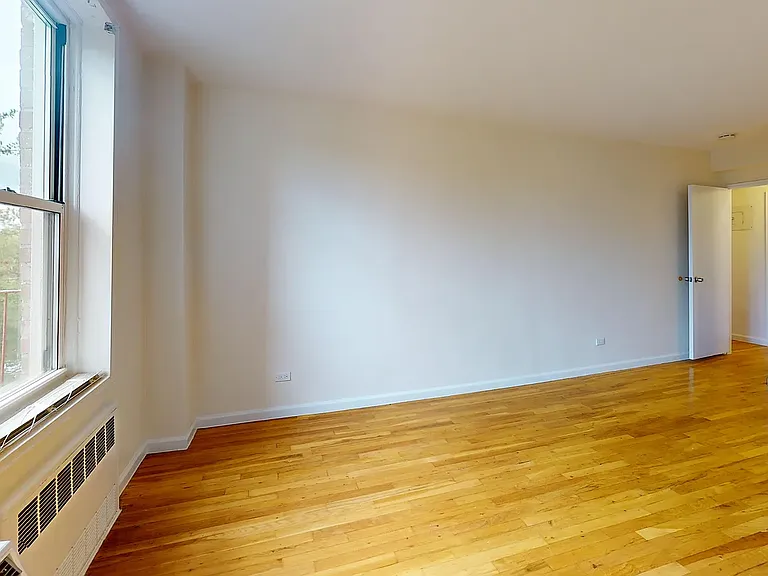 245-20 Grand Central Pkwy #5-E — Photo 14