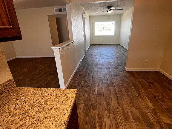 5th image of 5740 Mackerel Ln