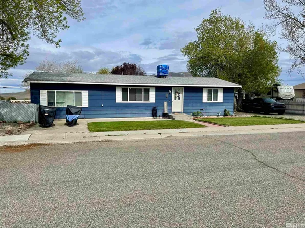 1703 Pearce St, Winnemucca, NV 89445