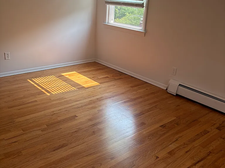 30 Leroy Pl #1 — Photo 6