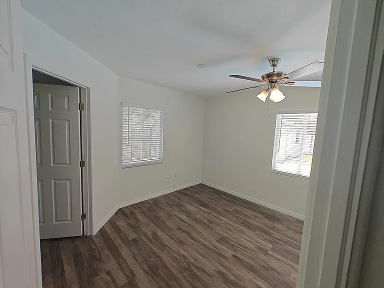 1612 Northumberland Ave — Photo 11