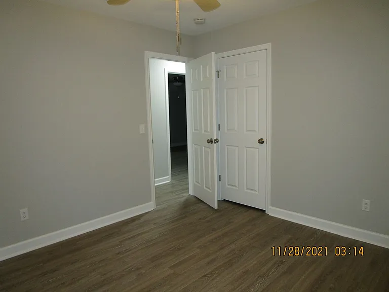 5921 Howard Rd — Photo 18