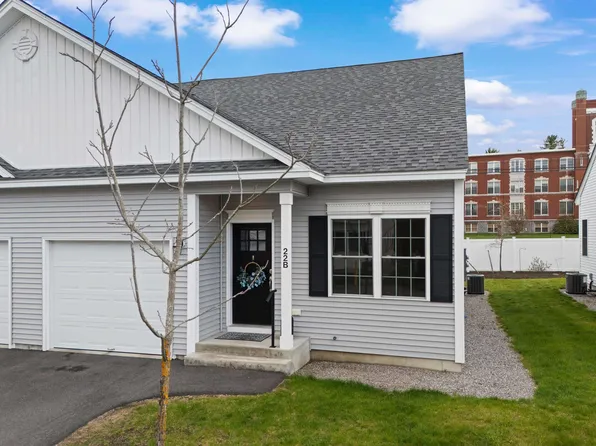 22 Angel Point Circle #B, Goffstown, NH 03045