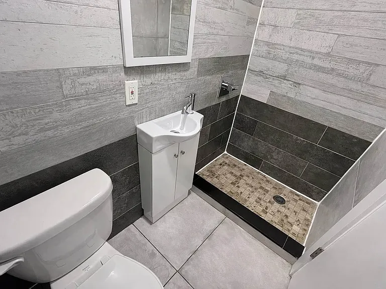 934 Lafayette Ave #1 — Photo 12