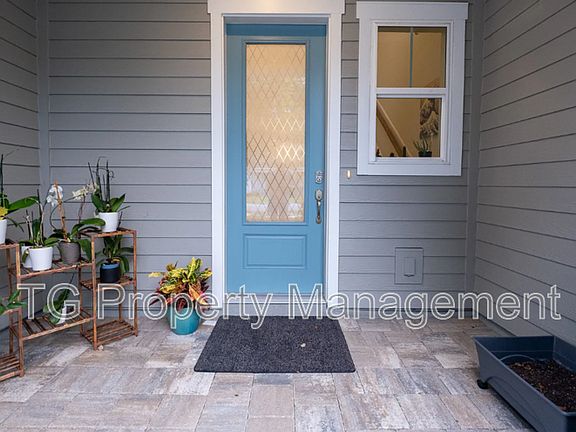4th image of 35 Sugar Magnolia Dr