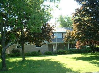 2929 Saint Andrews Dr, Findlay, OH 45840