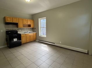 161 S 10th St #1L, Newark, NJ 07107