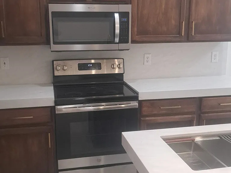16620 S 48th St #43 — Photo 7