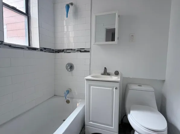 149 Zabriskie St, Jersey City, NJ