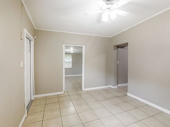 3rd image of 1161 NW 139th St