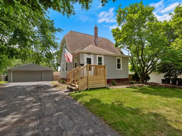 10037 West Bungalow PARKWAY, West Allis, WI 53214