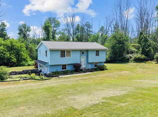 68 Owens Rd, Chenango Forks, NY 13746