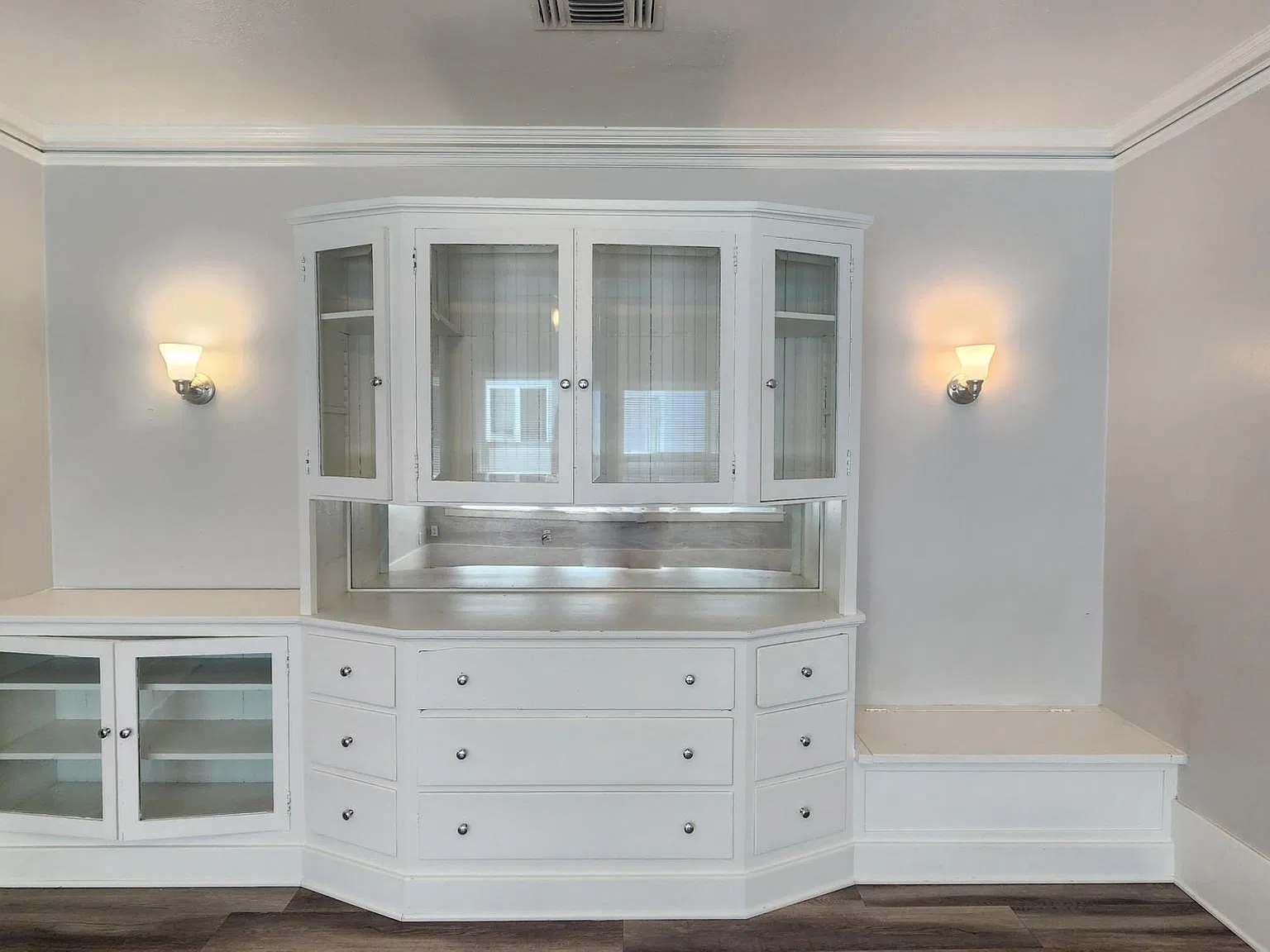2 bed, 1000 sqft, $2,295 — Photo 4