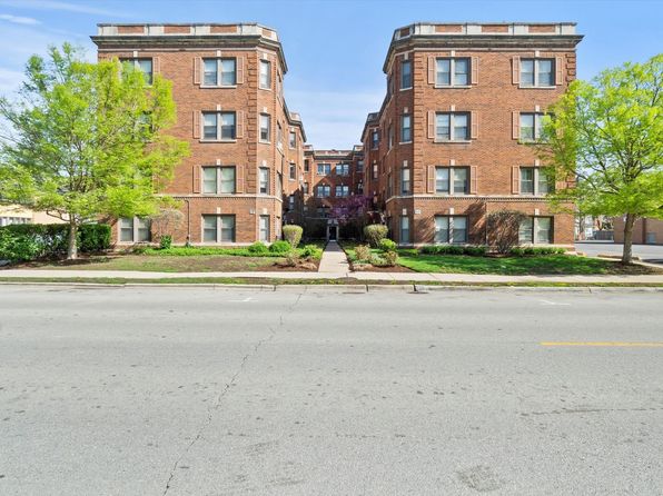 50 Forest Ave APT 2S, Riverside, IL 60546