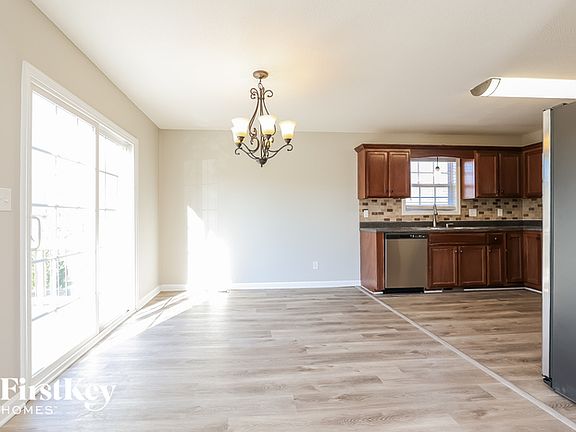 5th image of 2664 Arthurs Ct