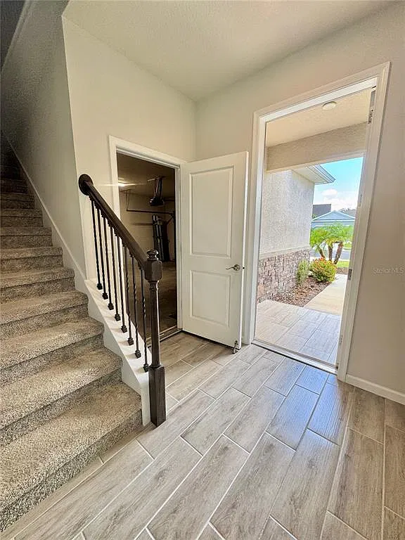 3 bed, 2.5 bath, 1846 sqft, $2,800 — Photo 3