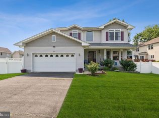 14 Sawmill Dr, Pemberton, NJ 08068