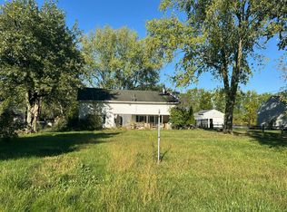 64 7th Ave SW, Etna, OH 43062