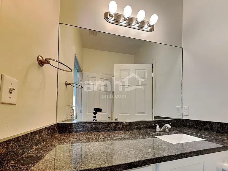 7 Otter Creek Dr — Photo 13