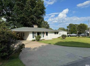 101 Apple Ln, Anna, IL 62906