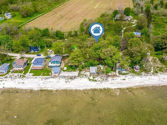 4th image of 716 Sandy Bay Rd