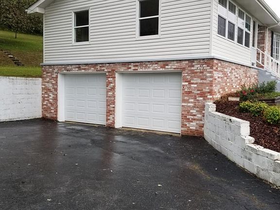4th image of 260 Bluebell Dr