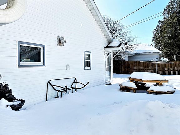 4th image of 656 5th Ave S #S