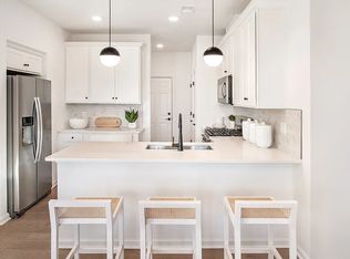 1014 Greenwich Dr, Princeton Junction, NJ 08550