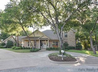3359 Horseshoe Bend Est, Iowa Park, TX 76367